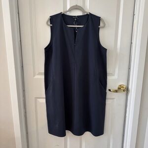 Eileen Fisher SZ. XL Sleeveless V-Neck Navy Knit Dress 2 Large Front Pockets NEW